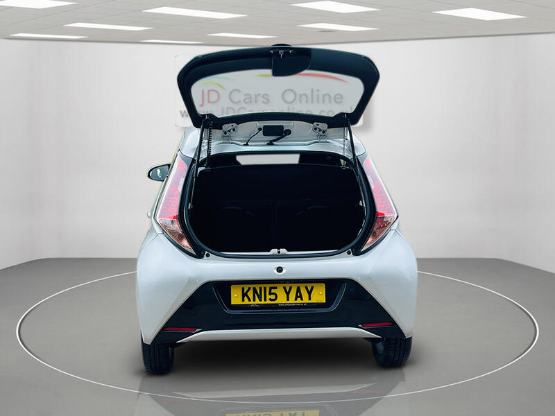 TOYOTA AYGO