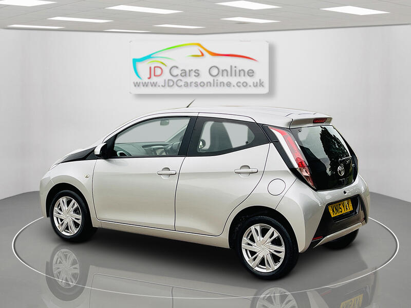TOYOTA AYGO