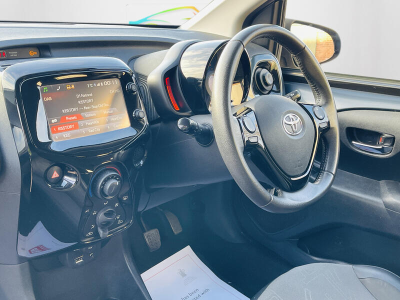 TOYOTA AYGO