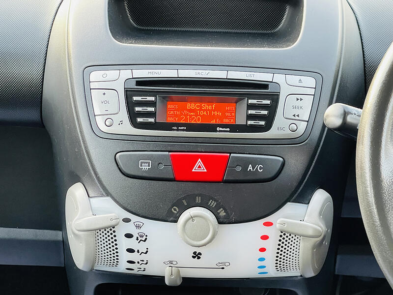 TOYOTA AYGO