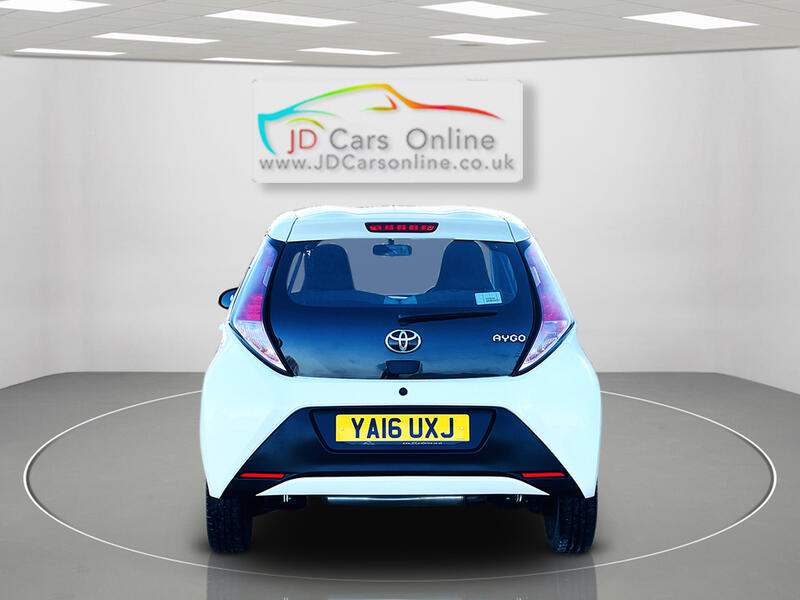 TOYOTA AYGO