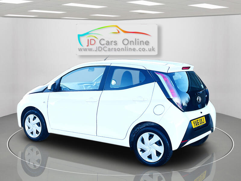 TOYOTA AYGO