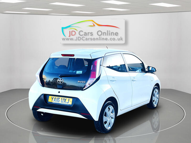 TOYOTA AYGO