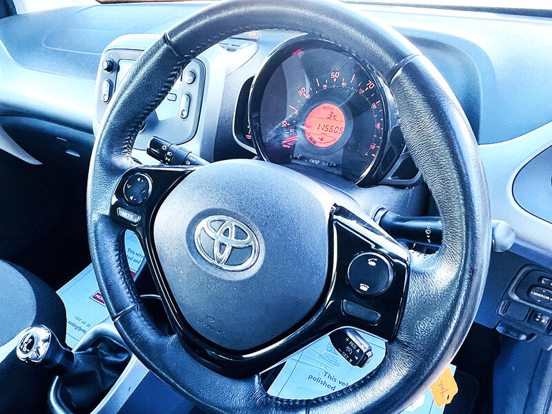 TOYOTA AYGO