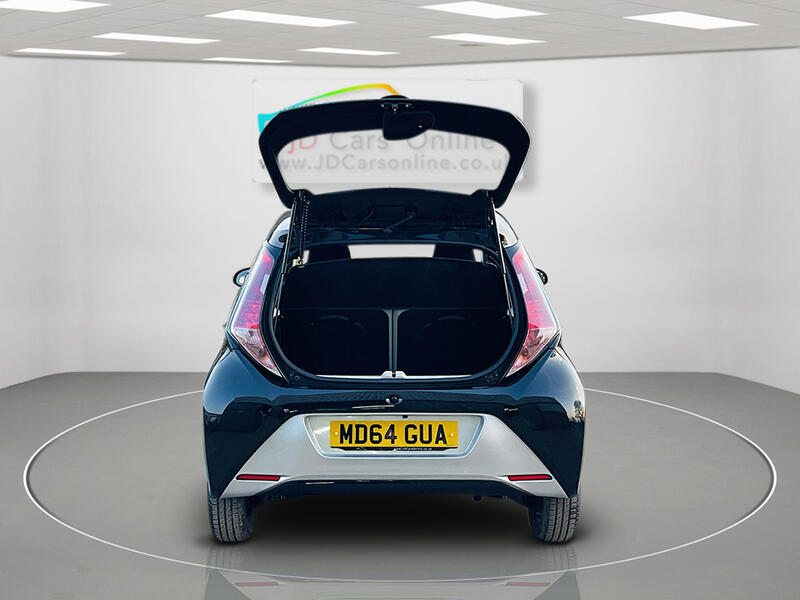 TOYOTA AYGO