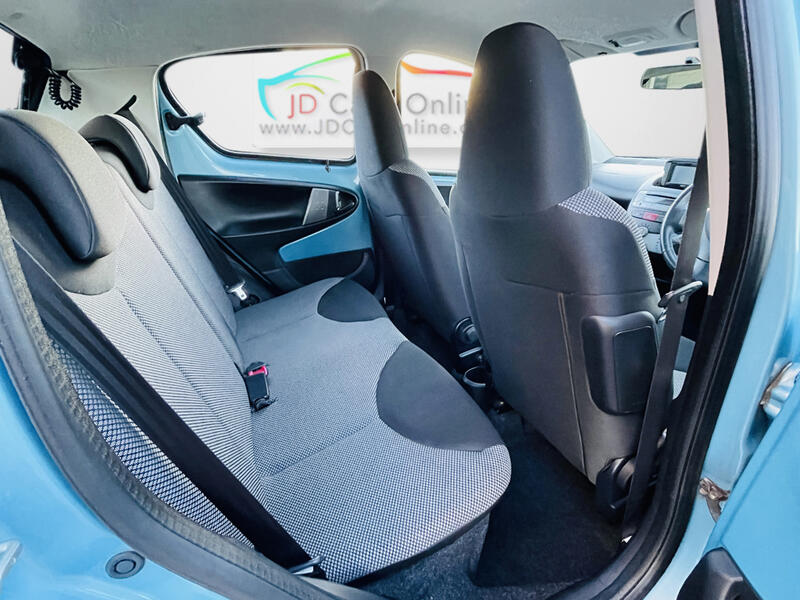 TOYOTA AYGO