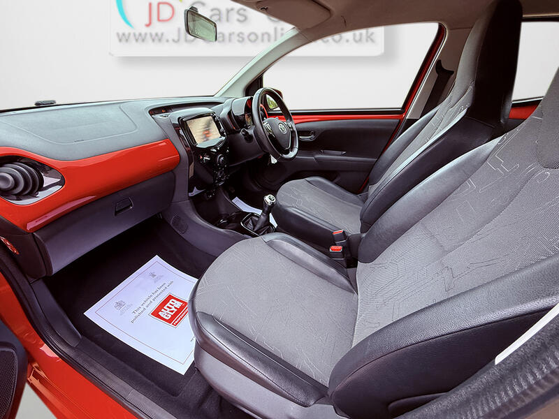 TOYOTA AYGO