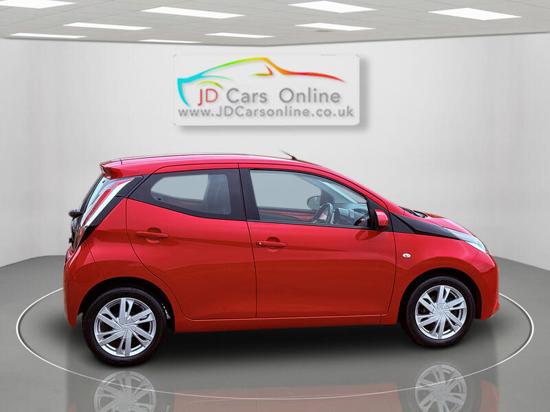 TOYOTA AYGO