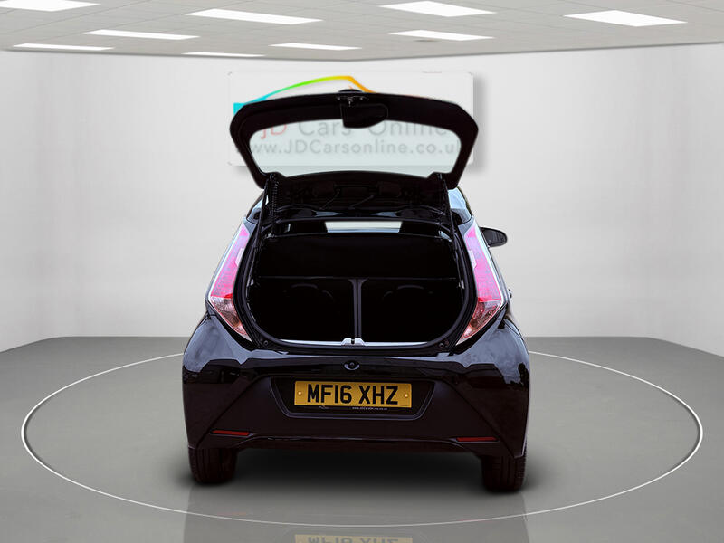 TOYOTA AYGO