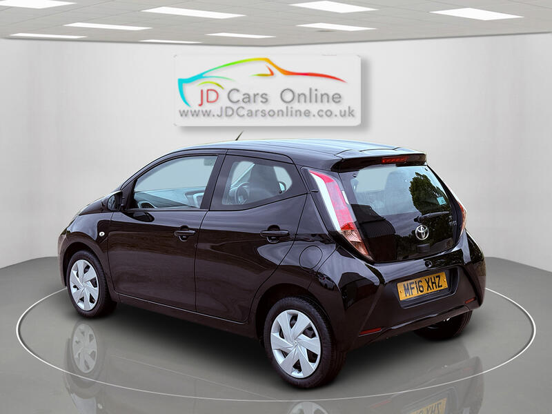 TOYOTA AYGO