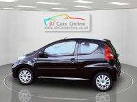 PEUGEOT 107