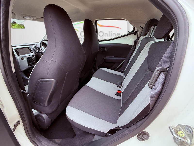 TOYOTA AYGO