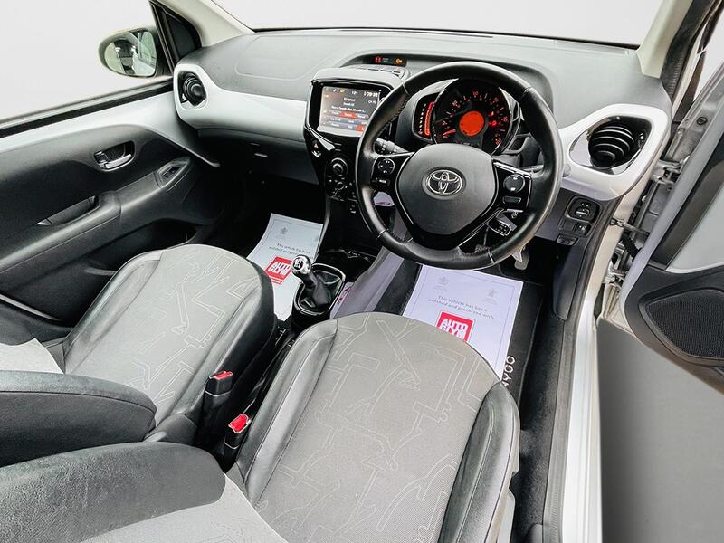 TOYOTA AYGO