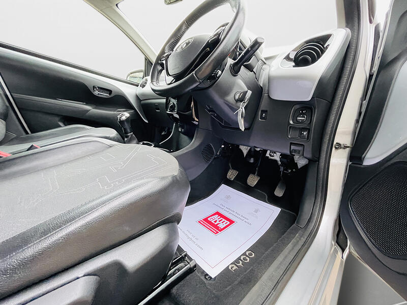 TOYOTA AYGO