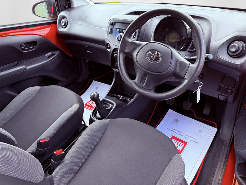 TOYOTA AYGO