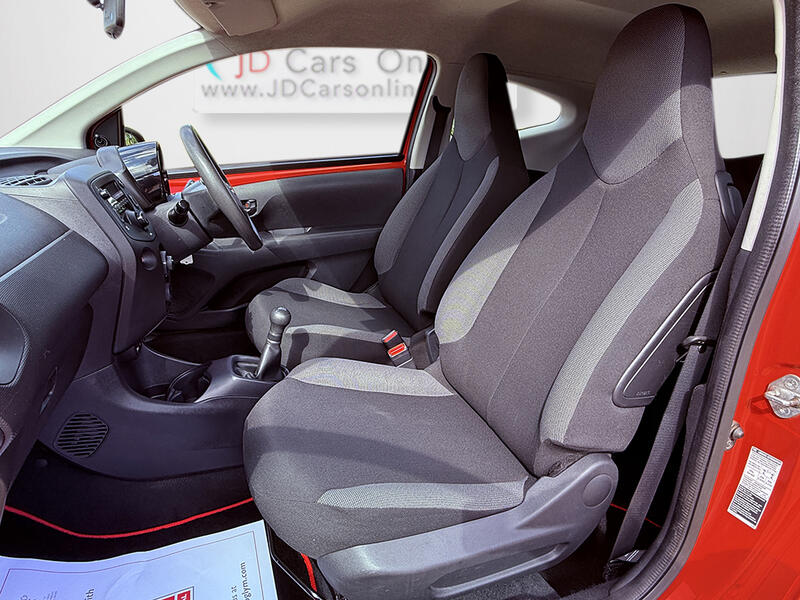 TOYOTA AYGO